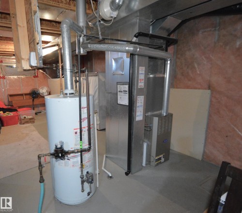 4713 190A Street, Edmonton, AB - Indoor Photo Showing Basement