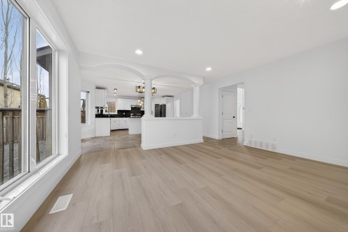 10916 175 Avenue, Edmonton, AB - Indoor Photo Showing Other Room