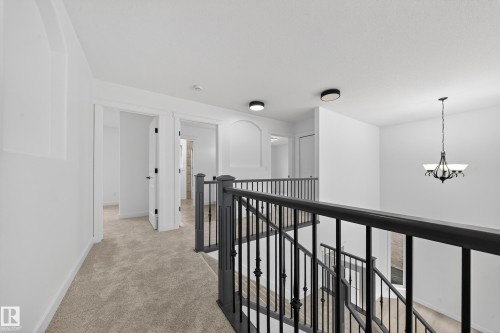 10916 175 Avenue, Edmonton, AB - Indoor Photo Showing Other Room