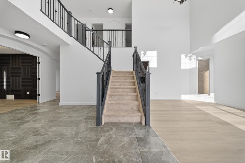 10916 175 Avenue, Edmonton, AB - Indoor Photo Showing Other Room