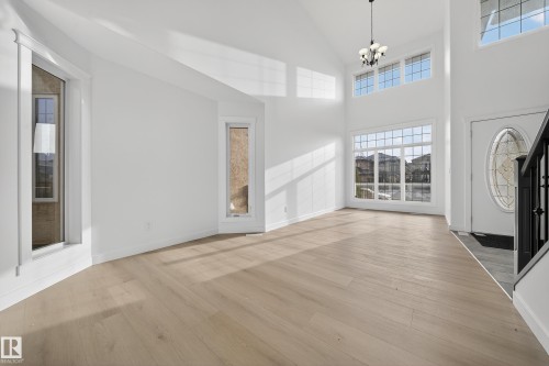 10916 175 Avenue, Edmonton, AB - Indoor Photo Showing Other Room