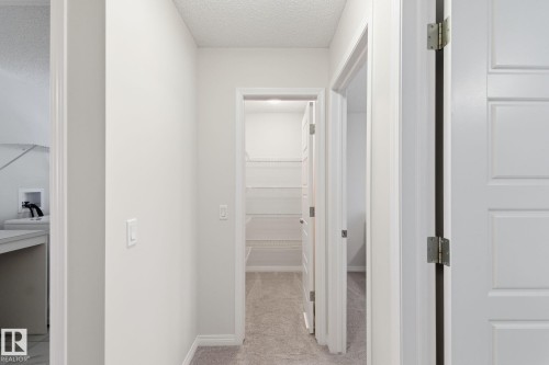 1511 Secord Rd, Edmonton, AB - Indoor Photo Showing Other Room