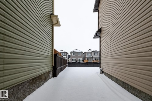 9327 Cooper Bend, Edmonton, AB - Outdoor With Exterior