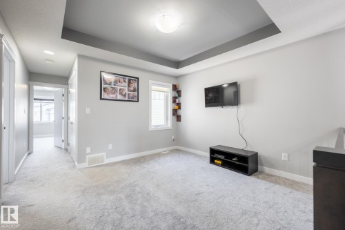 9327 Cooper Bend, Edmonton, AB - Indoor