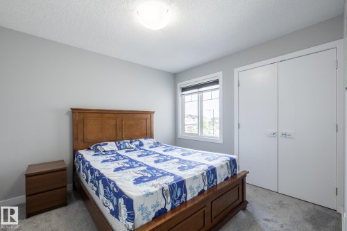 9327 Cooper Bend, Edmonton, AB - Indoor Photo Showing Bedroom