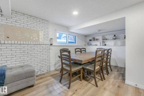 272 Warwick Road, Edmonton, AB - Indoor Photo Showing Dining Room
