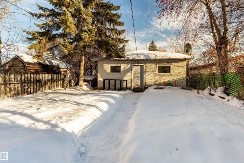 11645 90 Street Nw, Edmonton, AB 