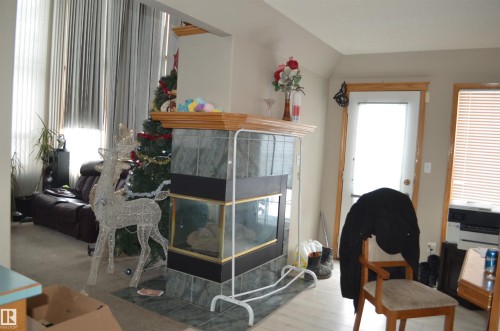 11511 9 Avenue, Edmonton, AB - Indoor