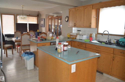 11511 9 Avenue, Edmonton, AB - Indoor Photo Showing Kitchen With Double Sink