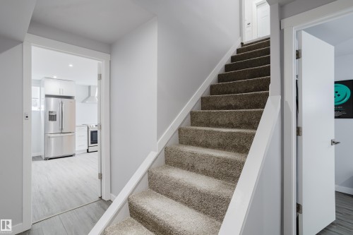 11708 130 Street, Edmonton, AB - Indoor Photo Showing Other Room