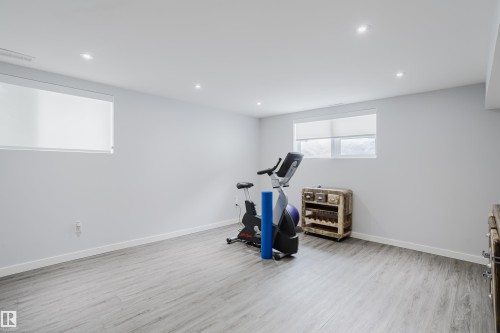 11708 130 Street, Edmonton, AB - Indoor Photo Showing Gym Room