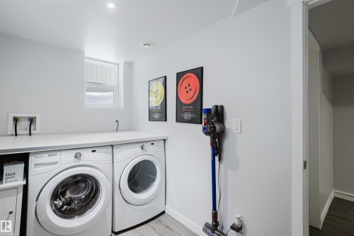11708 130 Street, Edmonton, AB - Indoor Photo Showing Laundry Room