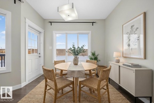 2302 Casey Crescent, Edmonton, AB - Indoor Photo Showing Dining Room