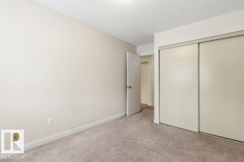 124 5730 Riverbend Road, Edmonton, AB - Indoor Photo Showing Other Room