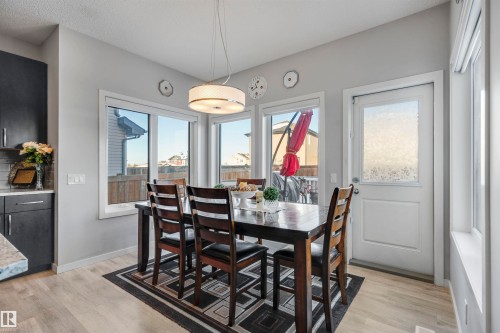 4286 126A Avenue, Edmonton, AB - Indoor Photo Showing Dining Room