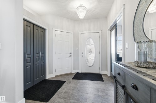 46 Longview Crescent, Spruce Grove, AB - Indoor Photo Showing Other Room