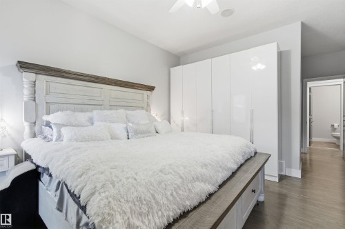 46 Longview Crescent, Spruce Grove, AB - Indoor Photo Showing Bedroom