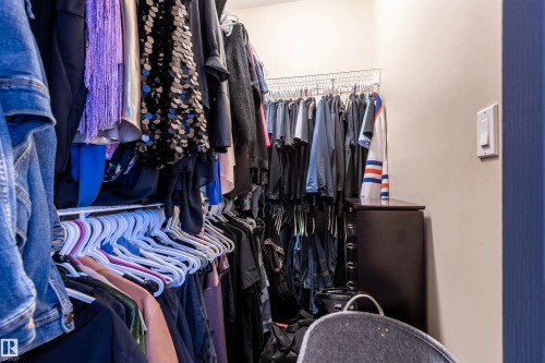 46 Longview Crescent, Spruce Grove, AB - Indoor With Storage