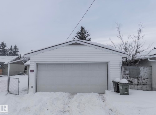 13711 133 Avenue, Edmonton, AB - Outdoor