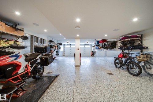 9651 96A Street, Edmonton, AB - Indoor Photo Showing Garage