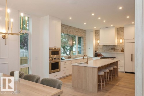 9651 96A Street, Edmonton, AB - Indoor