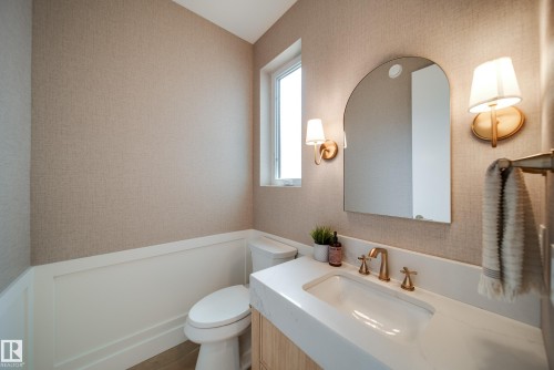 9651 96A Street, Edmonton, AB - Indoor Photo Showing Bathroom