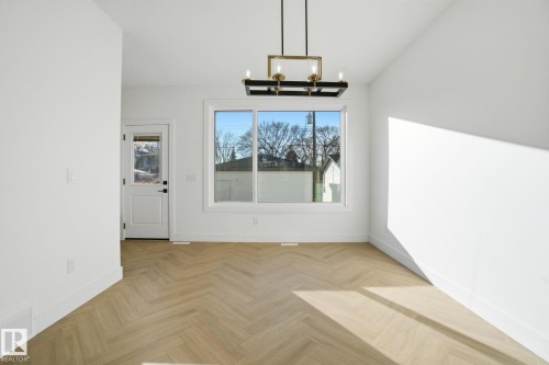 10124 82 Street, Edmonton, AB - Indoor Photo Showing Other Room
