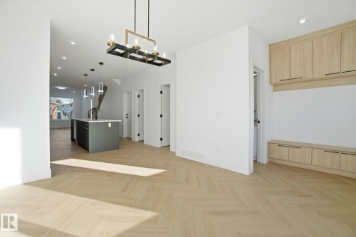 10124 82 Street, Edmonton, AB - Indoor