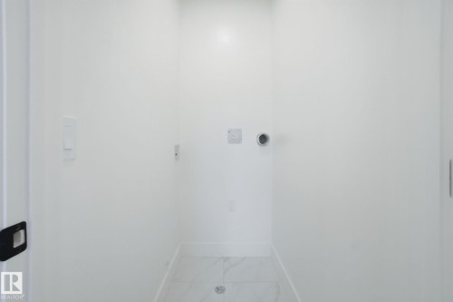 10124 82 Street, Edmonton, AB - Indoor Photo Showing Other Room