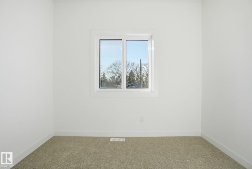 10124 82 Street, Edmonton, AB - Indoor Photo Showing Other Room