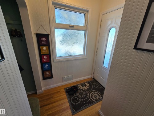 11303 113A Avenue Nw, Edmonton, AB - Indoor Photo Showing Other Room