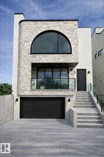 7305B 155 Street, Edmonton, AB - Outdoor