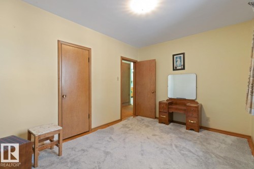 13611 119 Avenue, Edmonton, AB - Indoor