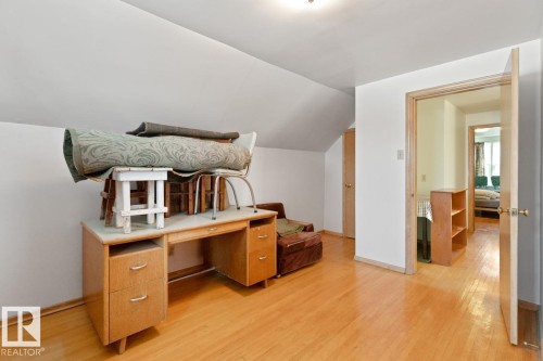 13611 119 Avenue, Edmonton, AB - Indoor