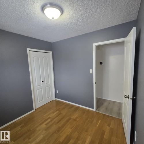 270 Dunvegan Road, Edmonton, AB - Indoor Photo Showing Other Room