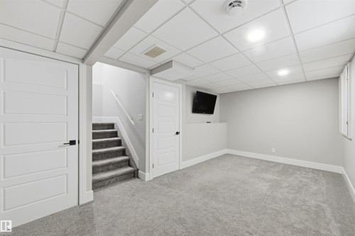 281 Desrochers Boulevard Sw, Edmonton, AB - Indoor Photo Showing Other Room