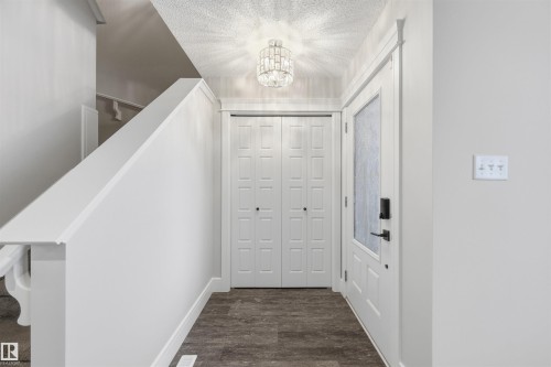281 Desrochers Boulevard Sw, Edmonton, AB - Indoor Photo Showing Other Room