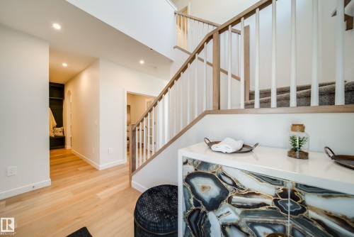 1 Cloutier Close, St. Albert, AB - Indoor