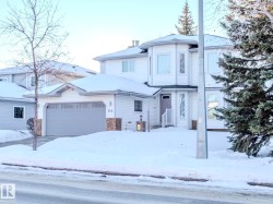 114 MEADOWVIEW Drive  Sherwood Park, AB T8H 1M4