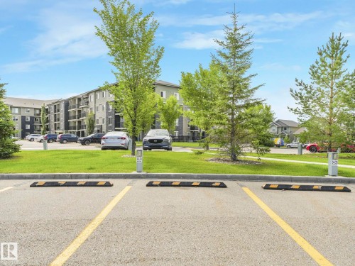 404 270 Mcconachie Drive, Edmonton, AB - Outdoor