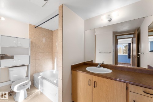 209 70 Alpine Place, St. Albert, AB - Indoor Photo Showing Bathroom