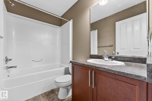 48 5604 199 Street, Edmonton, AB - Indoor Photo Showing Bathroom