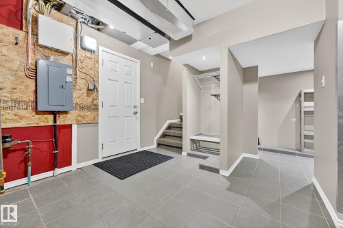 48 5604 199 Street, Edmonton, AB - Indoor Photo Showing Other Room