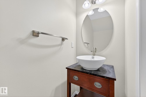 48 5604 199 Street, Edmonton, AB - Indoor Photo Showing Bathroom