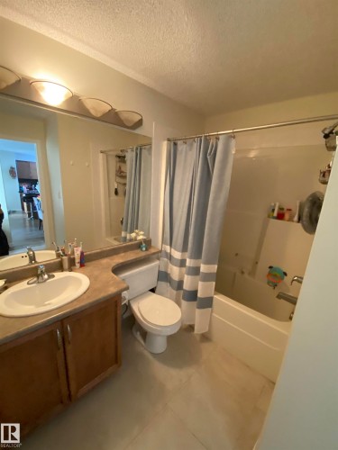 319 17415 99 Avenue Nw, Edmonton, AB - Indoor Photo Showing Bathroom