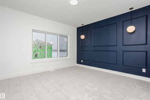 804 Elderberry Crest, Edmonton, AB - Indoor Photo Showing Other Room