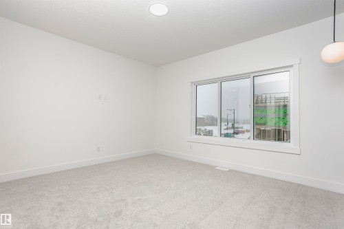 804 Elderberry Crest, Edmonton, AB - Indoor Photo Showing Other Room