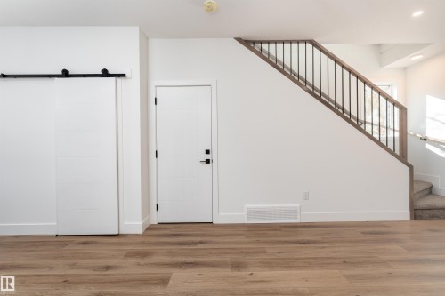 12031 124 Street, Edmonton, AB - Indoor Photo Showing Other Room