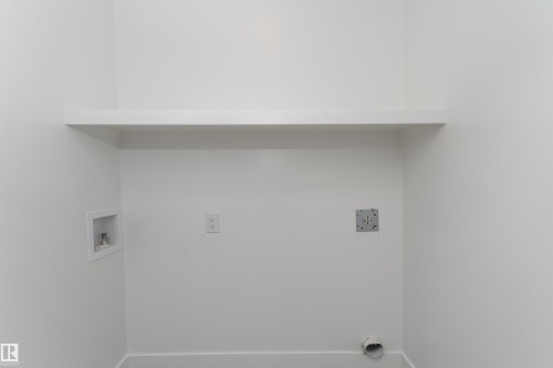 12031 124 Street, Edmonton, AB - Indoor