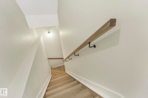 11219 125 Street, Edmonton, AB - Indoor Photo Showing Other Room